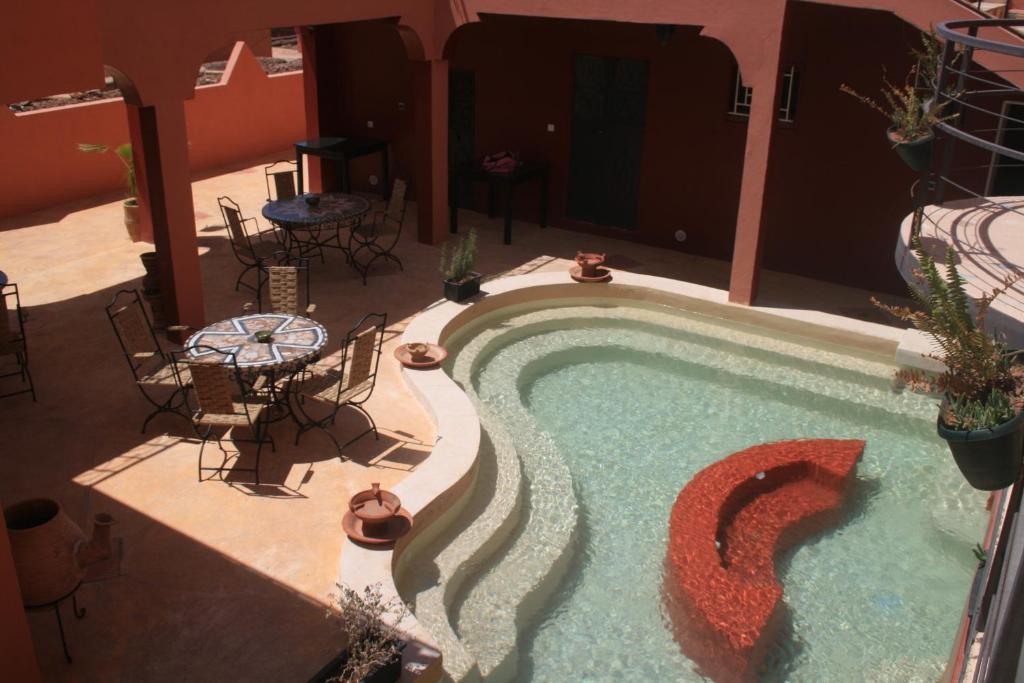 Riad Pegase Tazentout Azougar المظهر الخارجي الصورة